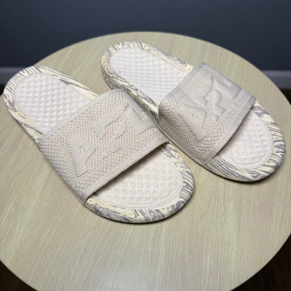 APL Women’s Big Logo TechLoom Slide, Beach / Tundra / Marble US 7